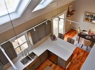 765 Knotty Oak Rd, Coventry, RI 02816