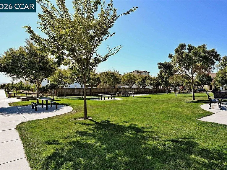 1365 Bayberry View Ln — Photo 39