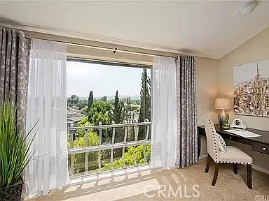 12830 Burbank Blvd #305 — Photo 5
