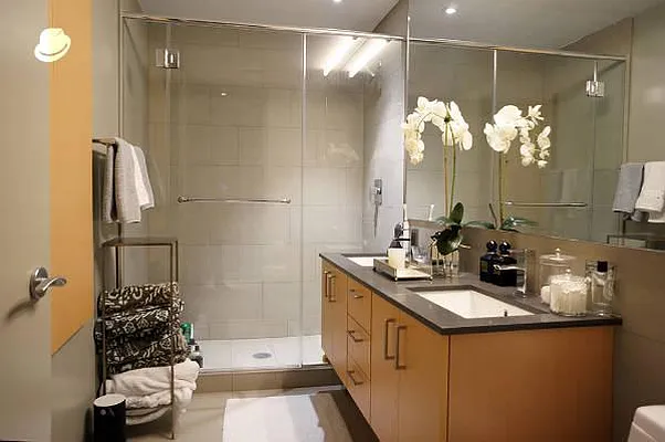Rented by BLU Real Estate | media 21