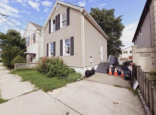 716 1st St, Secaucus, NJ 07094