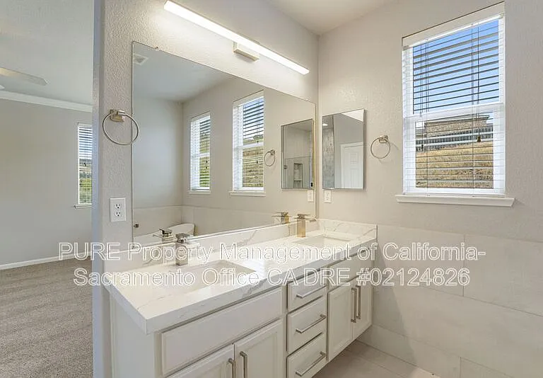 4909 Concordia Dr — Photo 29