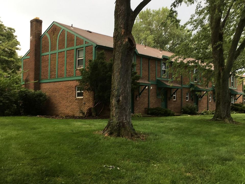 1st image of 1556 Longeaton Dr