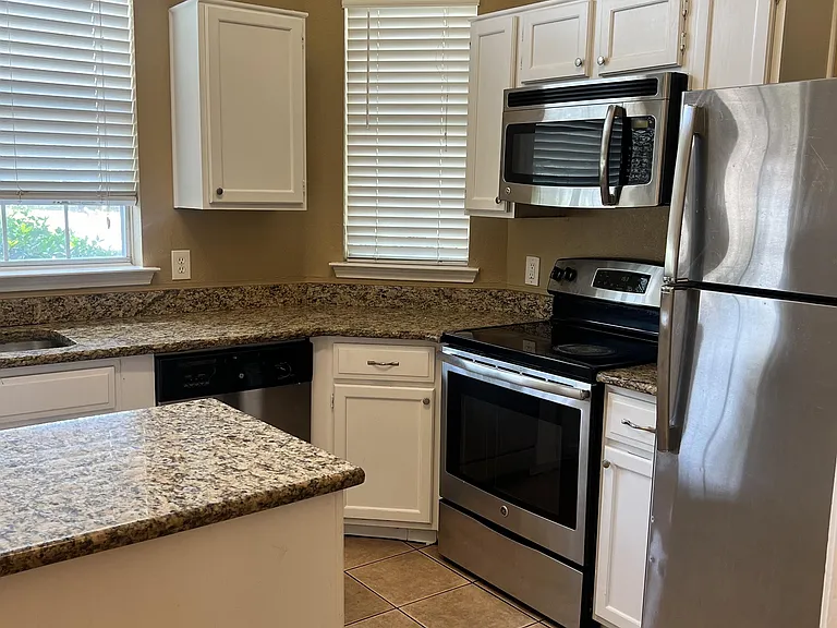 2345 Browning Dr — Photo 7