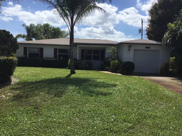 108 Beverly Road W, Jupiter, FL 33469