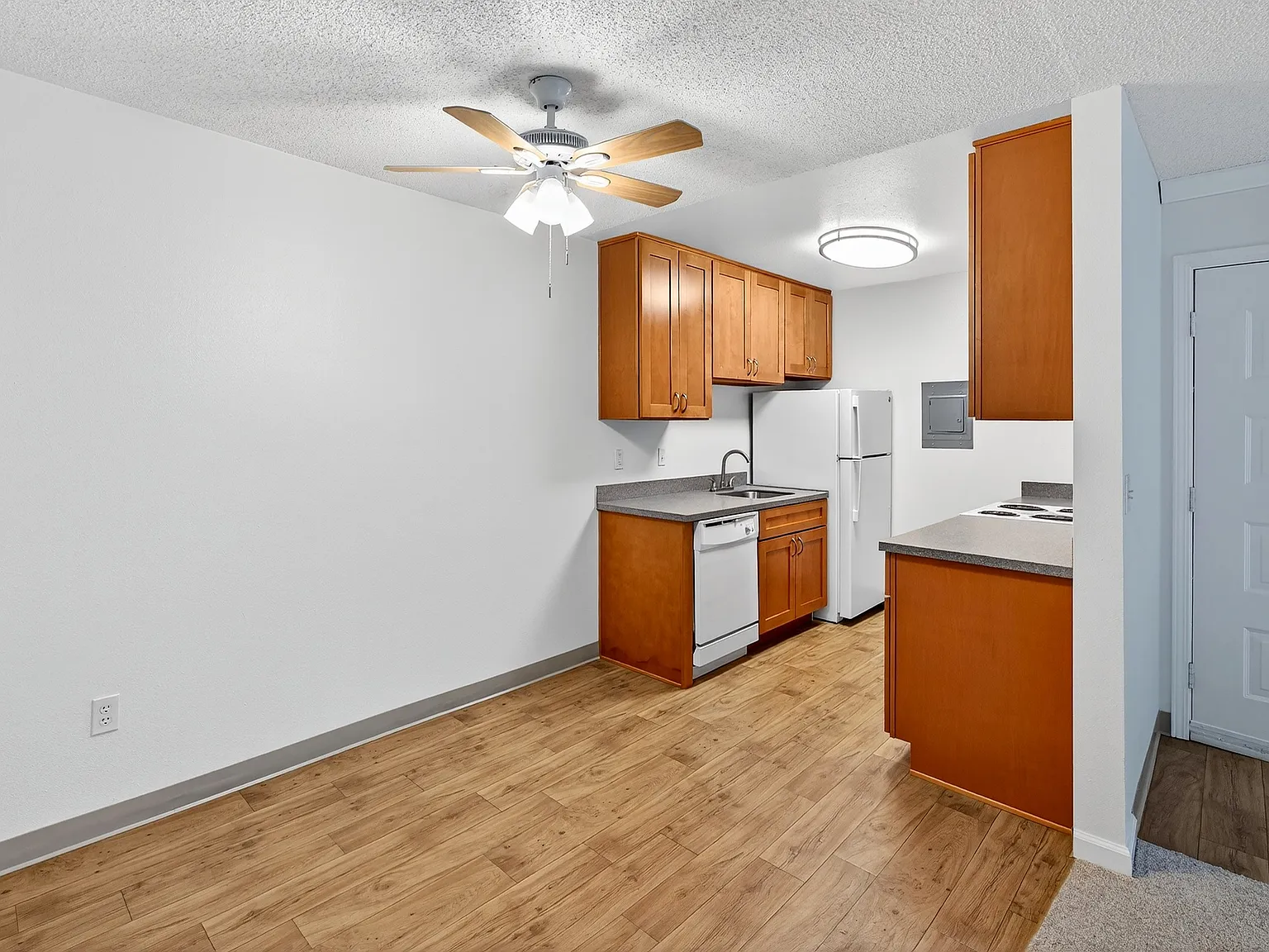Timberwood — Photo 2
