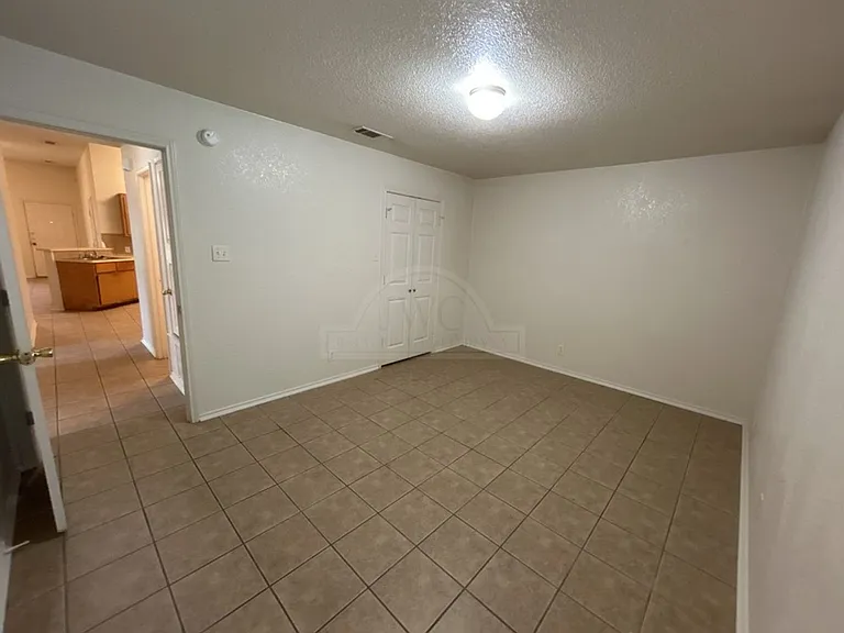 306 Jeff Gordon Dr — Photo 21