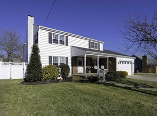 206 East Dr, Linwood, NJ 08221