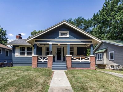 7222 Grand Ave, Kansas City, MO, 64114