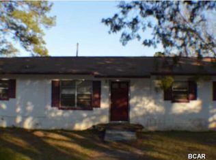 583 3rd St, Chipley, FL 32428