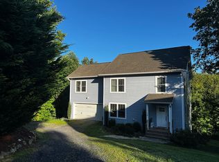 16 Avery Ln, Asheville, NC 28805