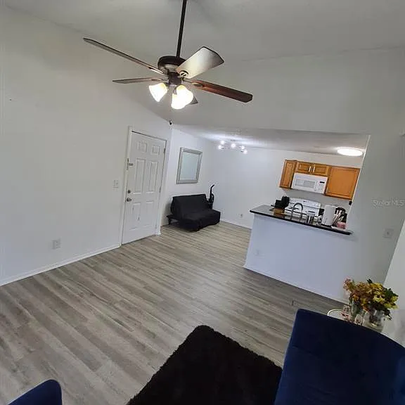 2031 Cascades Blvd #307 — Photo 9
