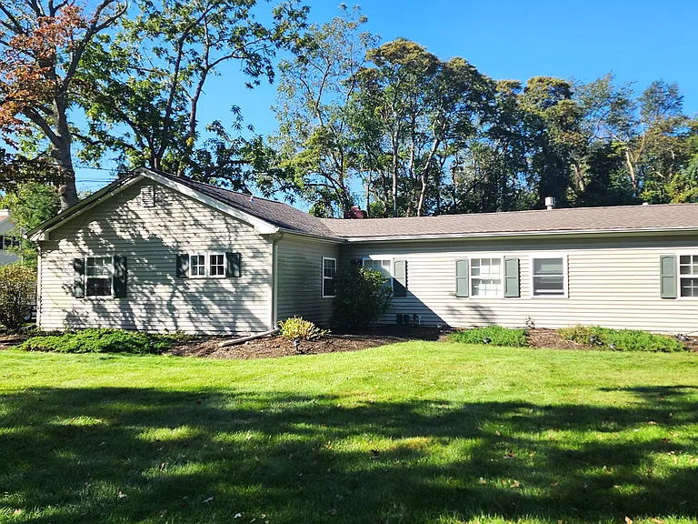 296 Hockhockson Rd #C — Photo 4