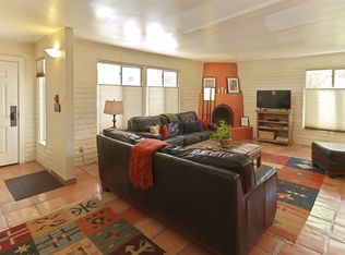 320 Artist Rd #9, Santa Fe, NM 87501