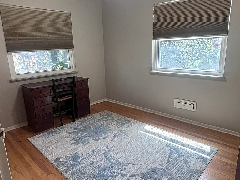 291-301 Riverside Dr #1 — Photo 9