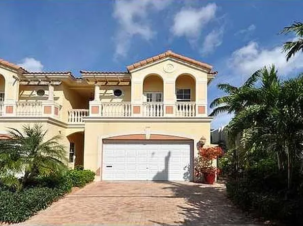 2709 NE 15th St #A, Fort Lauderdale, FL 33304
