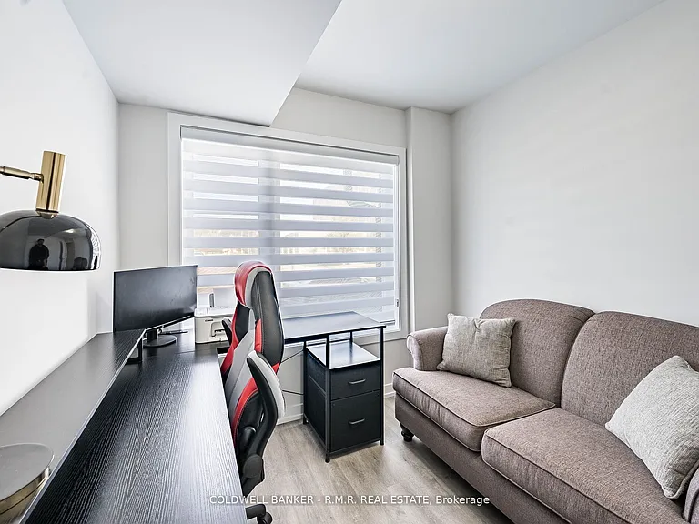 136 Brockley Dr — Photo 8