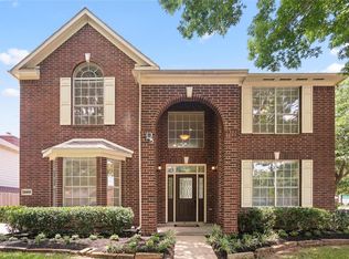 2402 Blue Rose Dr, Missouri City, TX 77459