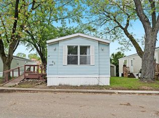 2596 Pleasant St, Brighton, MI 48114