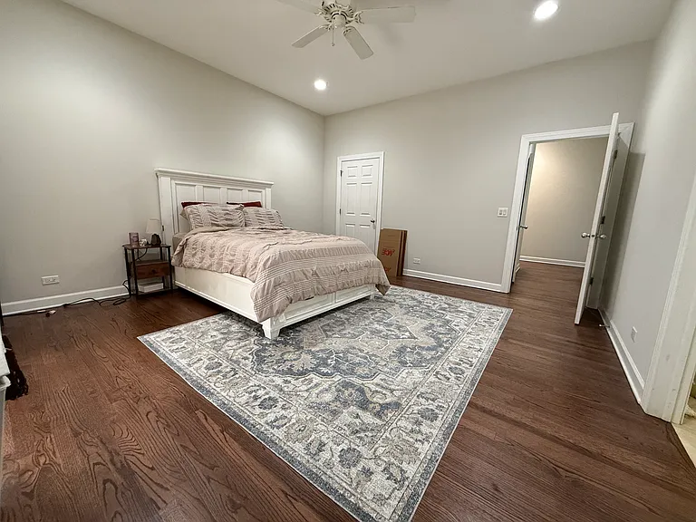 1329 W Loyola Ave #3C — Photo 6