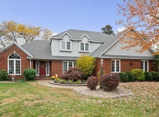 8500 Clarendon Dr, Evansville, IN