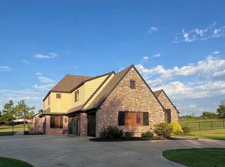 5808 N Chateau Pl, Stillwater, OK 74075