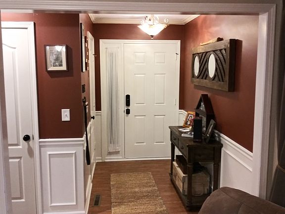 2nd image of 1637 N 128th St