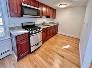 9 5th St #1, Cambridge, MA 02141