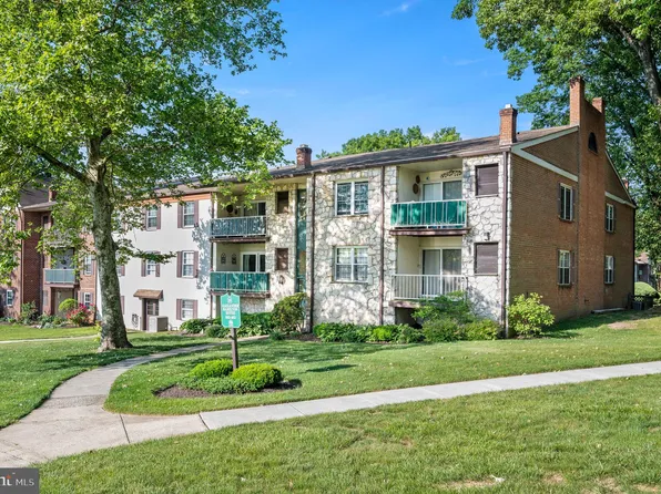 401 Drummers Ln, Wayne, PA 19087