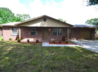 3930 Country Bnd E, Lakeland, FL 33811