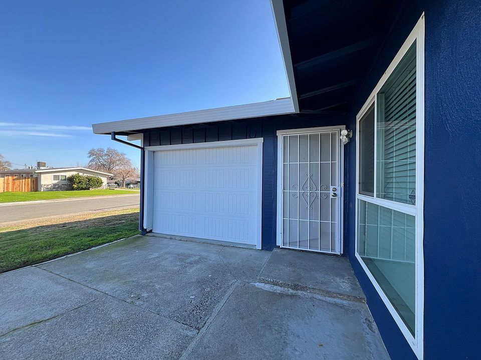 1st image of 6405 Stoneman Dr