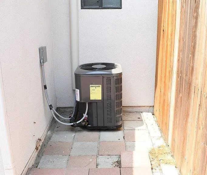 1239 E Foothill Blvd #112 — Photo 35
