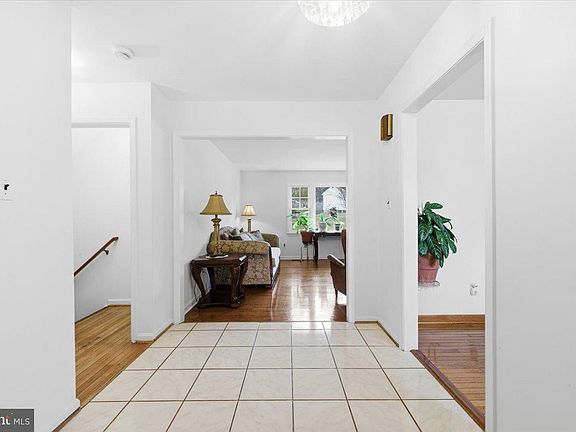 4th image of 8709 Hawkins Creamery Rd