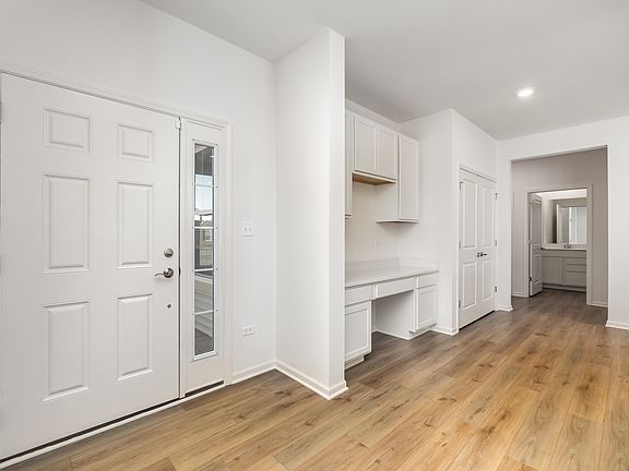 4th image of 14256 Heritage Way