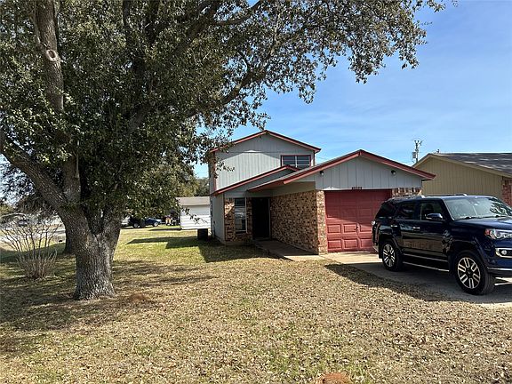 2nd image of 1852 Coral Rd