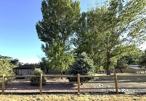 26931 Columbia Way Photo 1