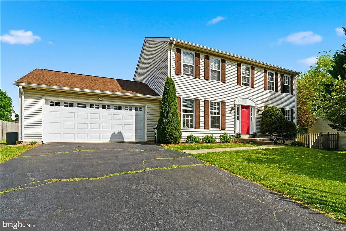 Building Photo - 1412 Kingsvale Cir
