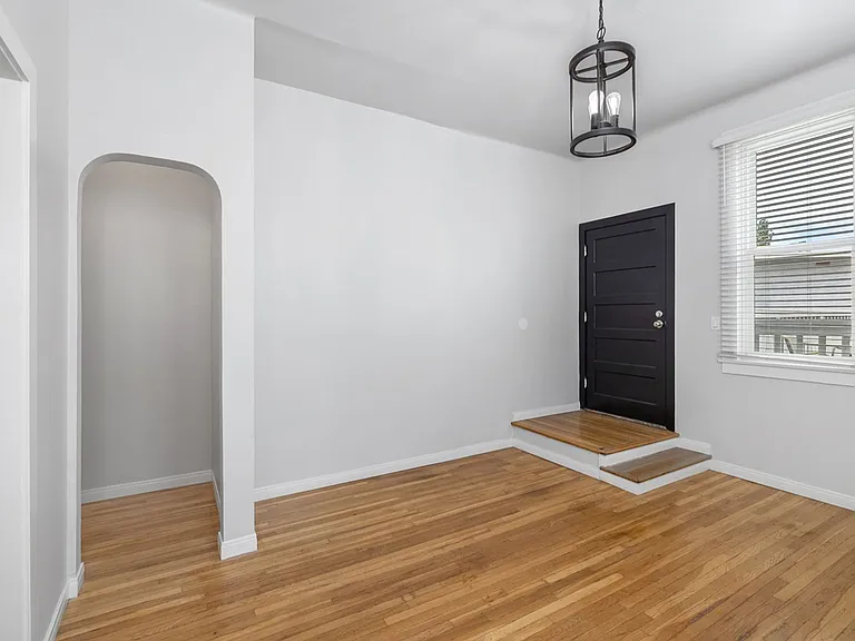 3843 Park Blvd #6 — Photo 6