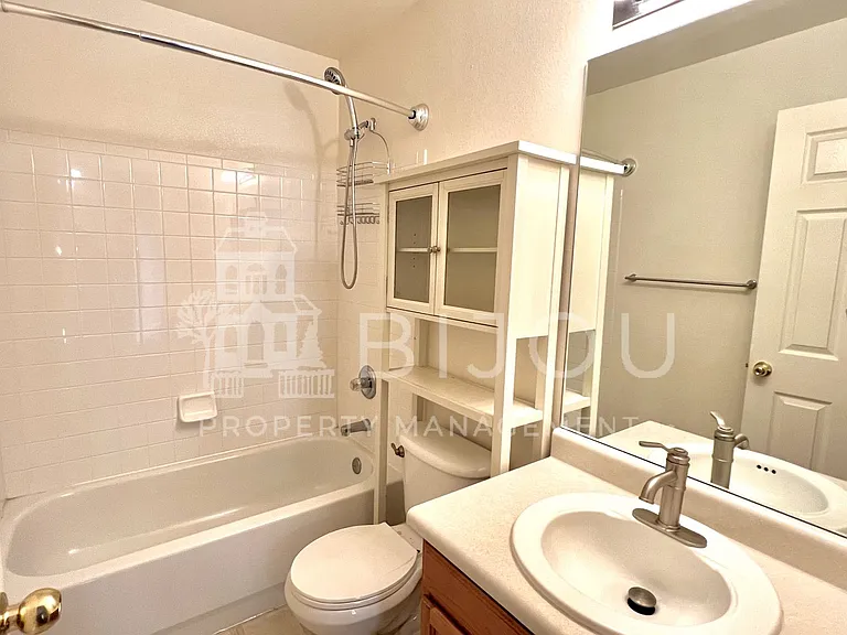 3739 Range Dr — Photo 8