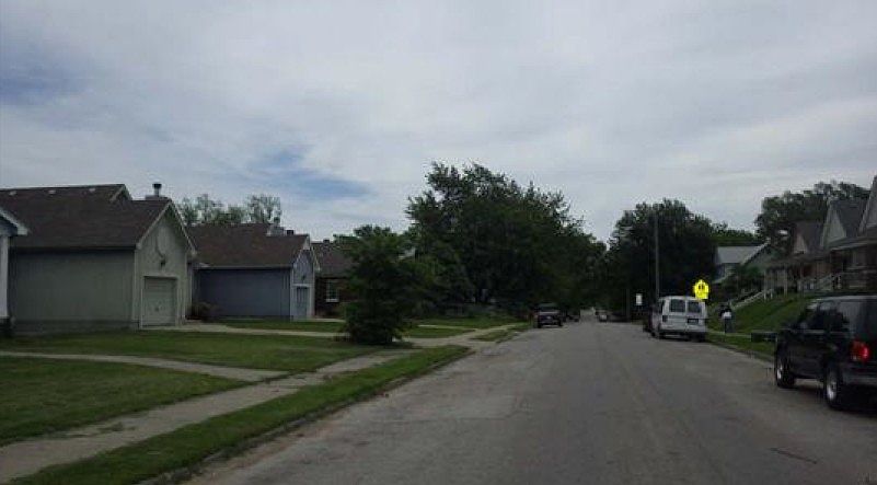 2nd image of 1140 Sandusky Ave