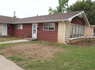 2715 S Stewart Ave, Springfield, MO 65804