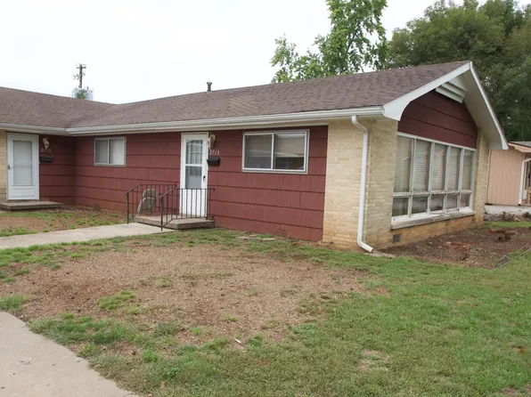2715 S Stewart Ave, Springfield, MO 65804