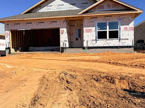 1624 Slate Dr, Cantonment, FL 32533