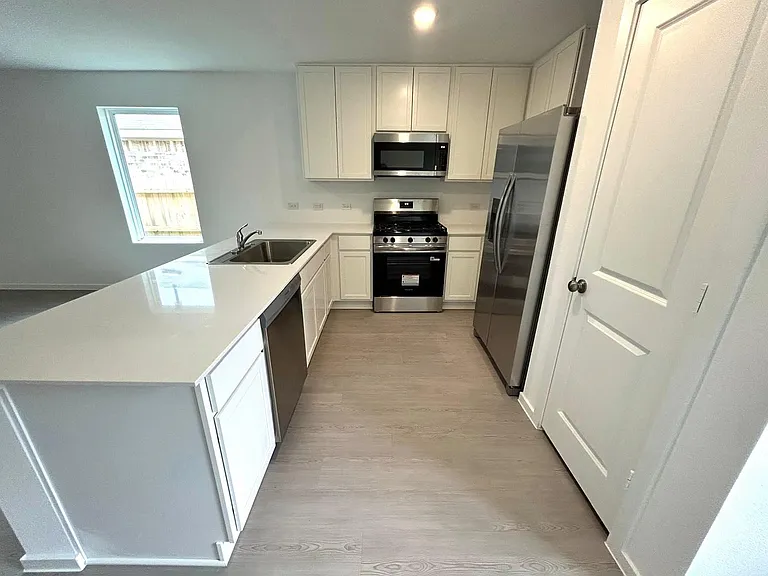 26807 Vanilla Pearls Ln — Photo 7