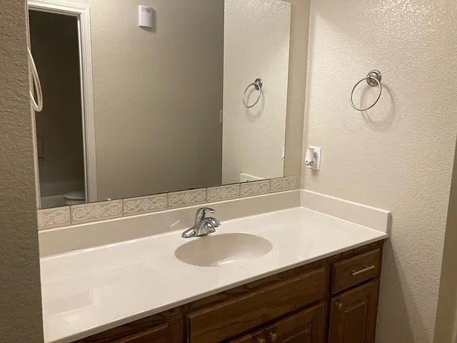 310 Westview Ln — Photo 14