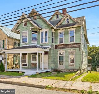 304-306 E Market St, Williamstown, PA, 17098