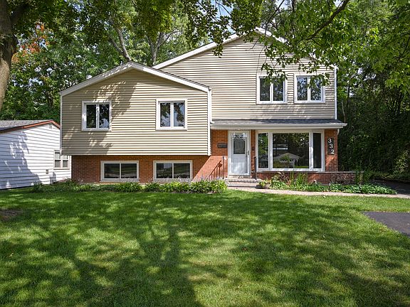 2nd image of 332 W Loy St