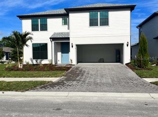 2112 Laurifolia Ct, North Port, FL 34289