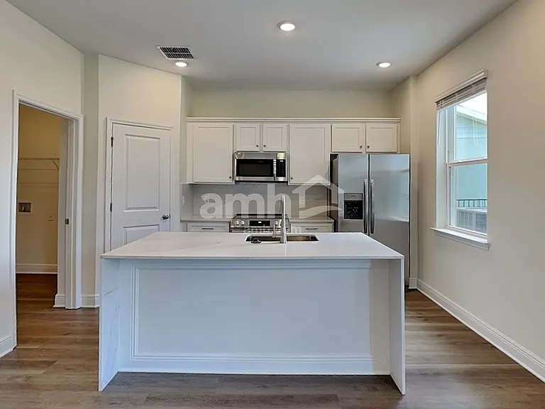 5987 Sycamore Place St — Photo 3