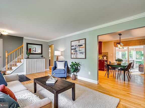 5th image of 5401 Gainsborough Dr